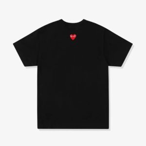CDG Play Unisex Reverse Red Heart T-Shirt Black front view