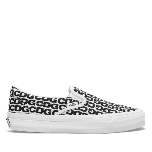 CDG-Vans-Slip-On-Sneakers-White.png CDG Vans Slip-On Sneakers White - Image 1
