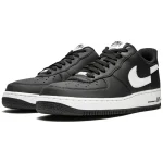 Comme des Garçons x Nike Air Force - Image 2