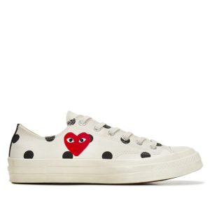 CDG Play Converse Polka Dot Red Heart Chuck Taylor All Star ’70 Low Sneakers front view